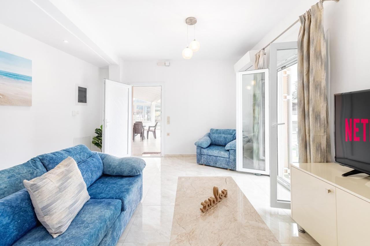 4You Luxury Apartments By Keyplanner مورايتيكا المظهر الخارجي الصورة