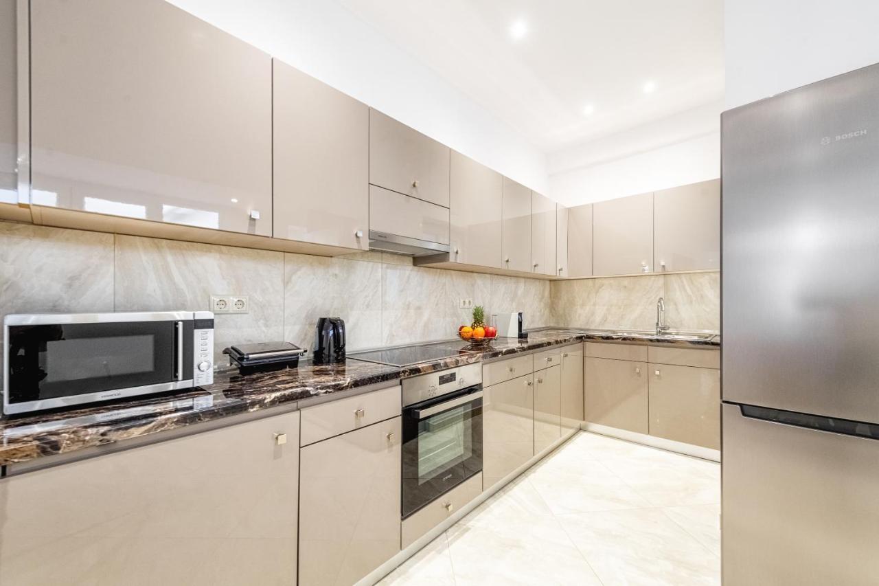 4You Luxury Apartments By Keyplanner مورايتيكا المظهر الخارجي الصورة