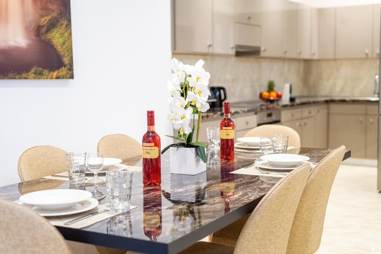 4You Luxury Apartments By Keyplanner مورايتيكا المظهر الخارجي الصورة